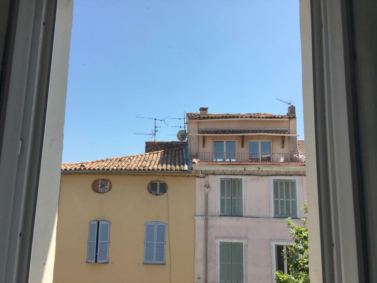 Apartamento Sublime Studio au cœur historique de Fréjus Exterior foto